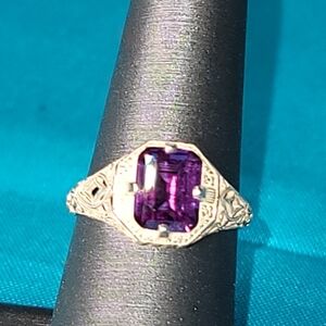 ****Elegant Purple Gemstone Ring Size 8